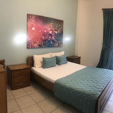 Stella Rooms Néosz Marmarász Kültér fotó