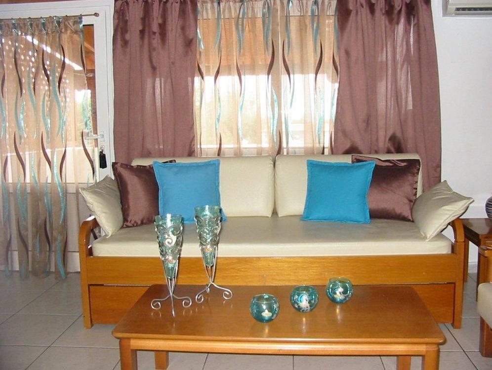 Stella Rooms Néosz Marmarász Szoba fotó
